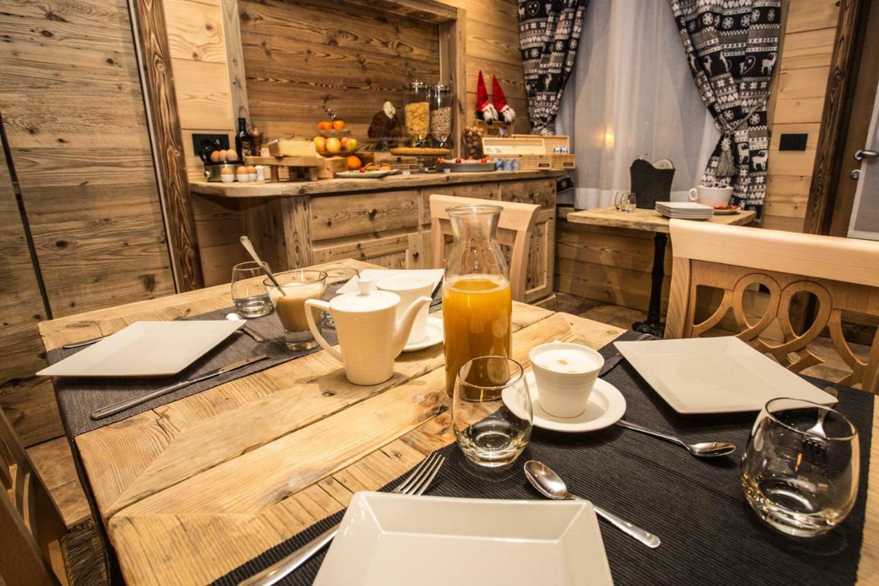 Alpine Rooms Guesthouse Breuil-Cervinia Εξωτερικό φωτογραφία