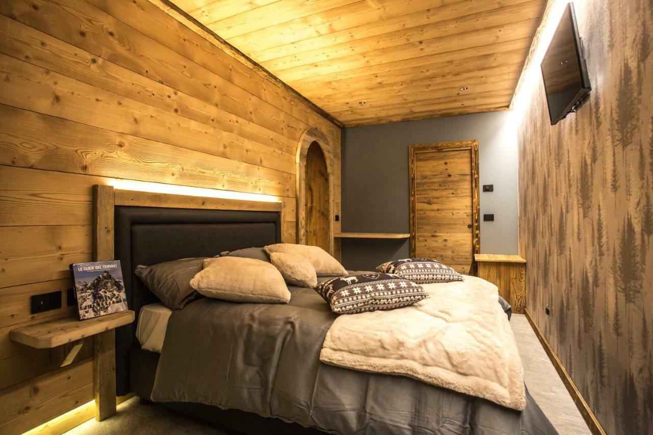 Alpine Rooms Guesthouse Breuil-Cervinia Εξωτερικό φωτογραφία