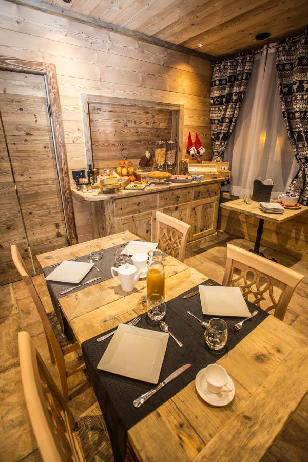 Alpine Rooms Guesthouse Breuil-Cervinia Εξωτερικό φωτογραφία