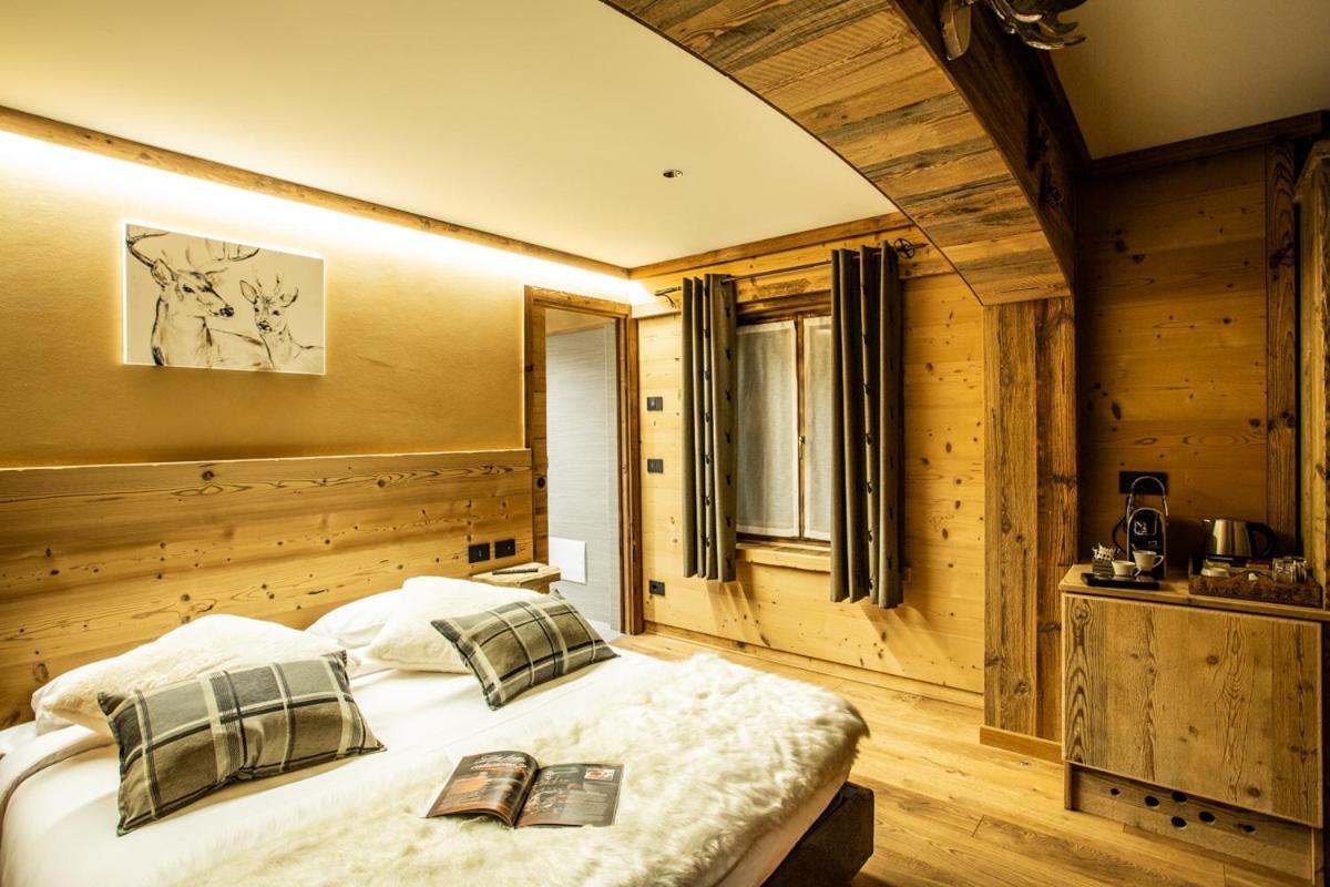 Alpine Rooms Guesthouse Breuil-Cervinia Εξωτερικό φωτογραφία